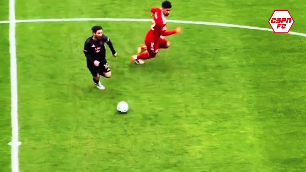 球王的影響力！實(shí)拍：全場(chǎng)6.2萬(wàn)觀(guān)眾高呼梅西是什么效果？